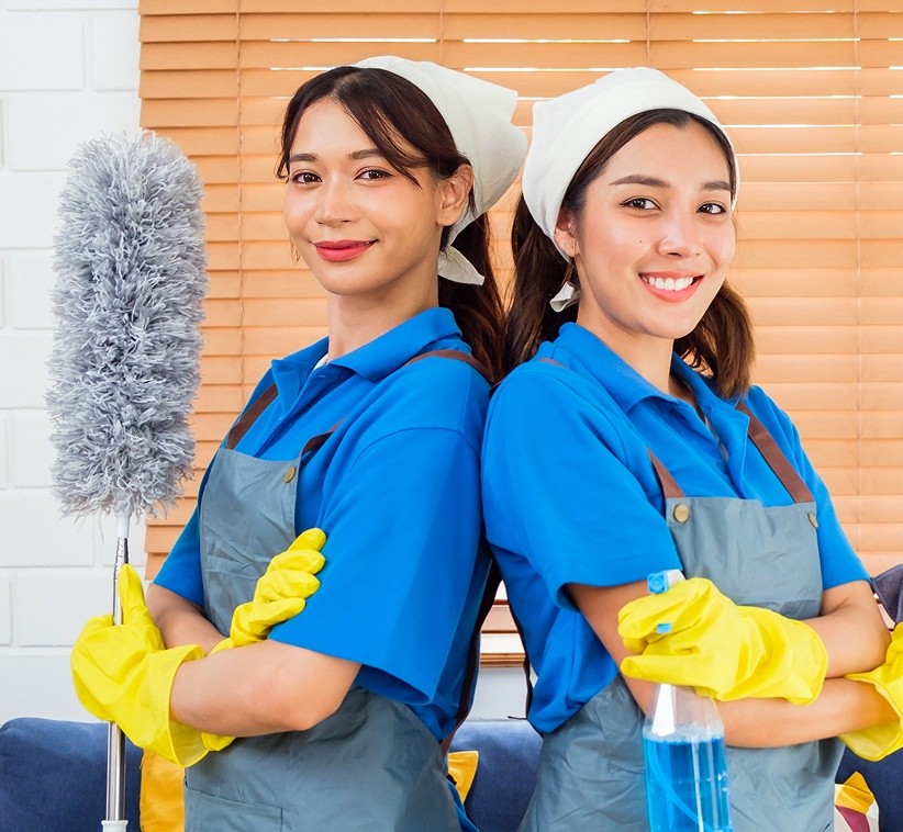 GYN building maintenance and cleaning professionals